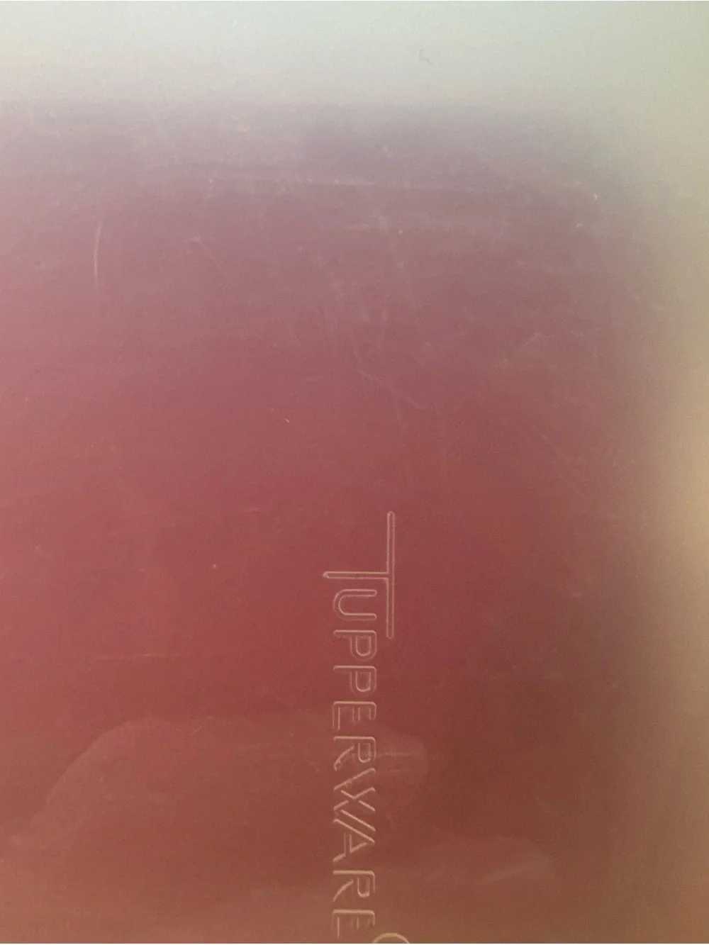 Vintage Tupperware 18 cup 4.3 liter container with Red Lid